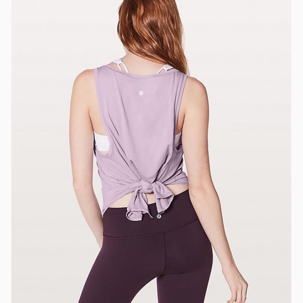 Lululemon lilac tank size 8